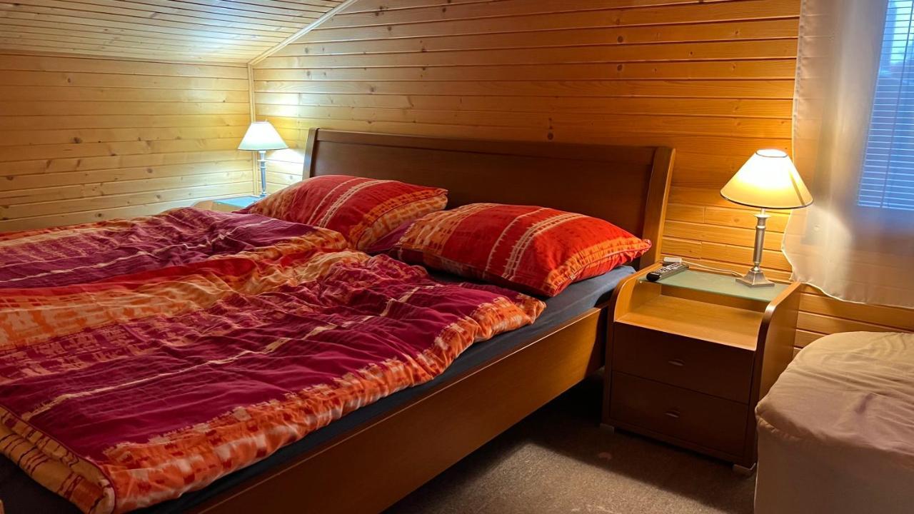 Houseboat - Beacon Of Happiness Hotel Bratislava Ngoại thất bức ảnh