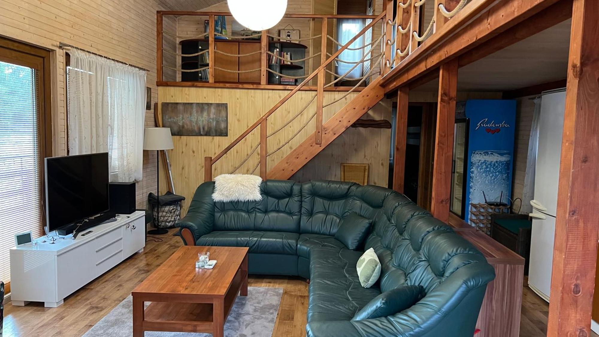 Houseboat - Beacon Of Happiness Hotel Bratislava Ngoại thất bức ảnh